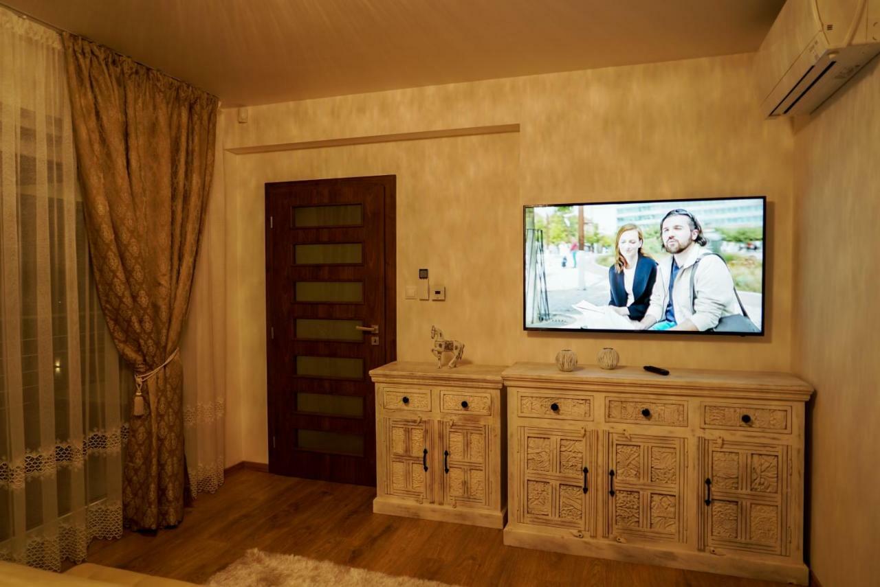 Luxury Villa Moravany nad Váhom Esterno foto